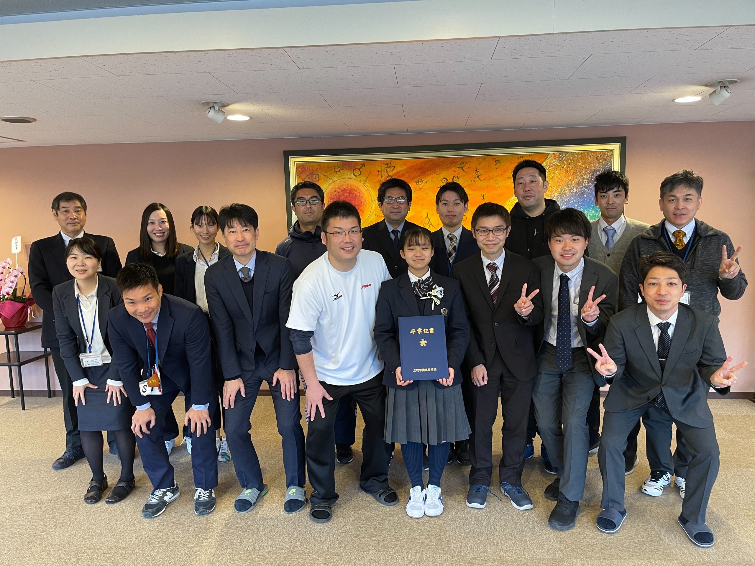 卒業式を欠席した生徒に証書を授与しました | 本日の立花学園 | 立花